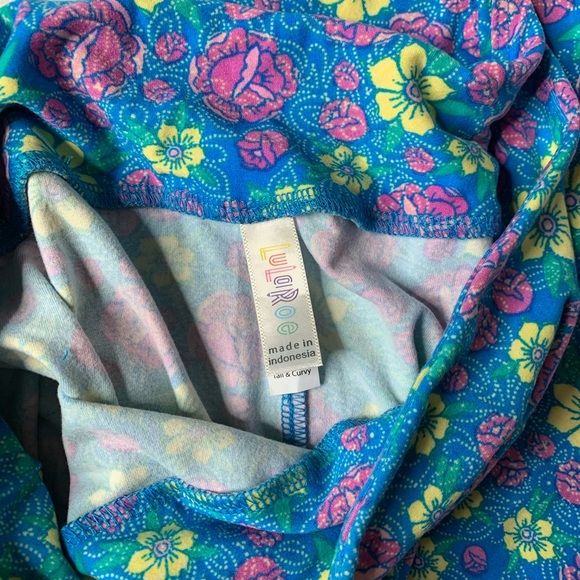 3 pcs LulaRoe leggings tall & curvy - Picture 5 of 10